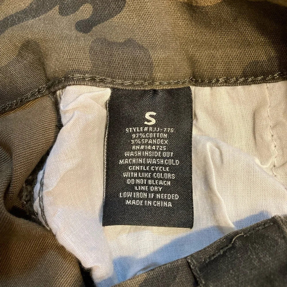 American Bazi  Olive Camo Jogger Size Small New With Tags - Picture 6 of 8